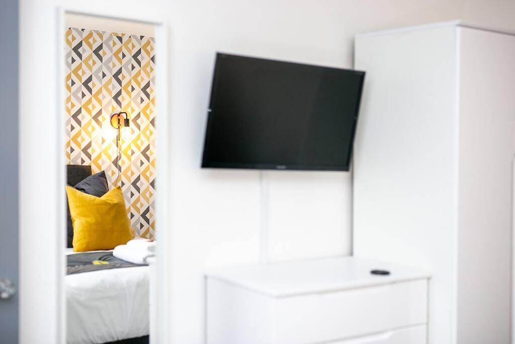 Sca - Luxurious - Vs5 *